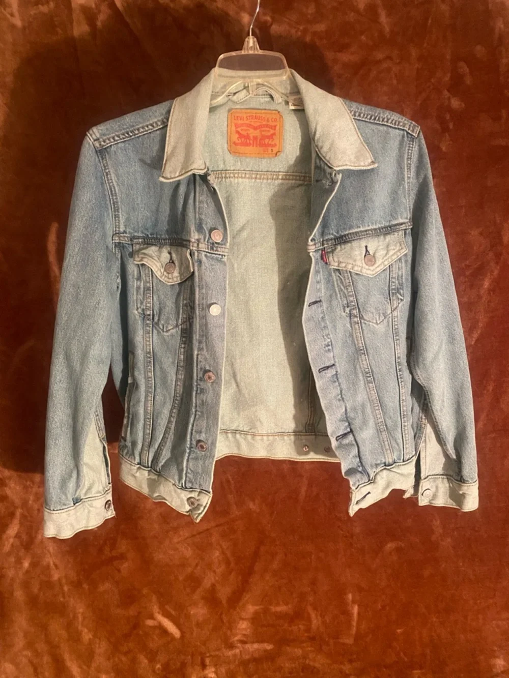 Levi's Light Blue Denim Jacket with Tan Leather Patch - Picture 3 of 8